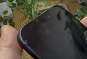 zamena stakla ekrana displeja za iPhone 17 pro max Novi Sad cena